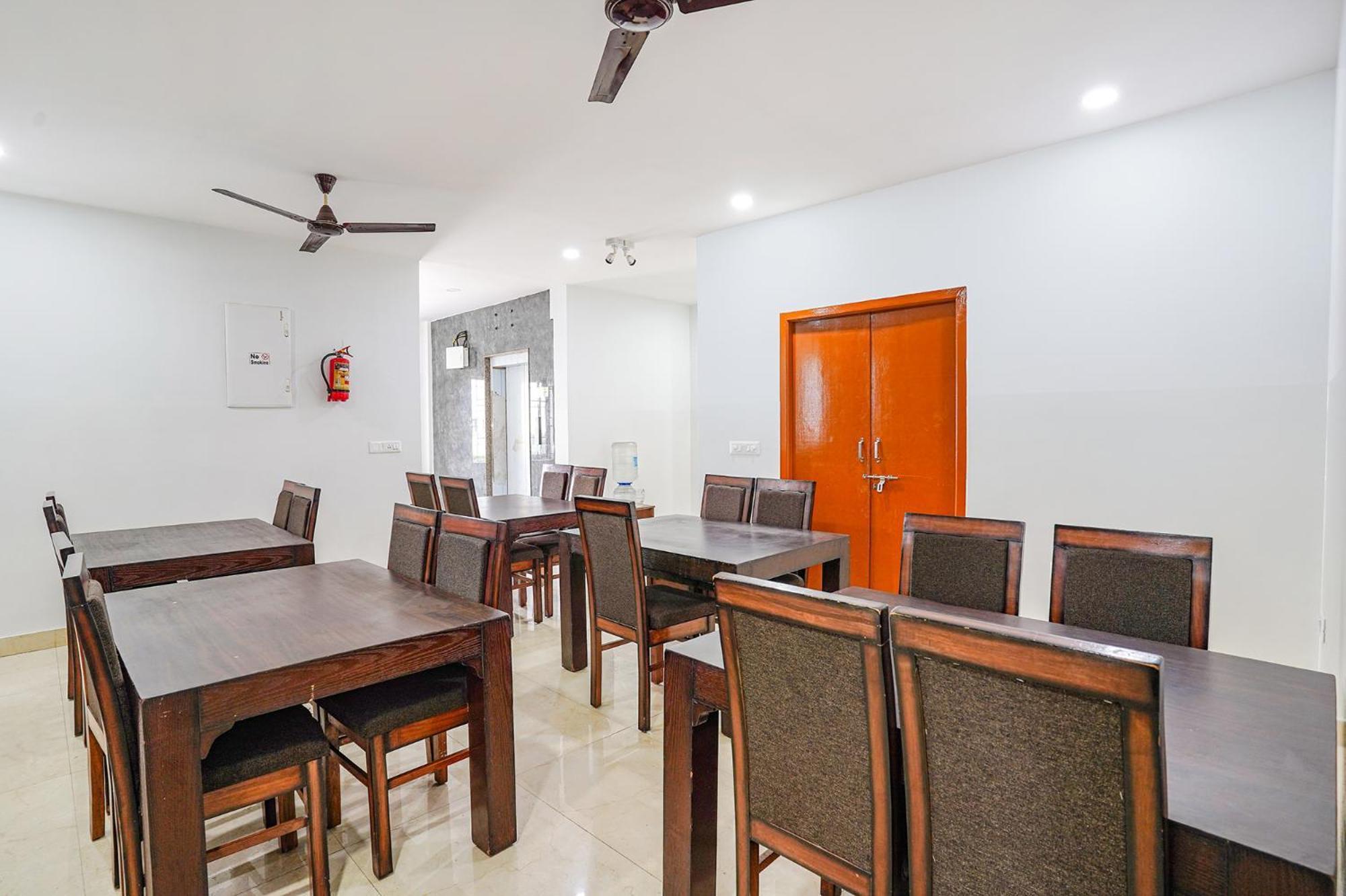 Fabhotel Rlv Green Palace - Nr Kengeri Satellite Town Bengaluru Zewnętrze zdjęcie