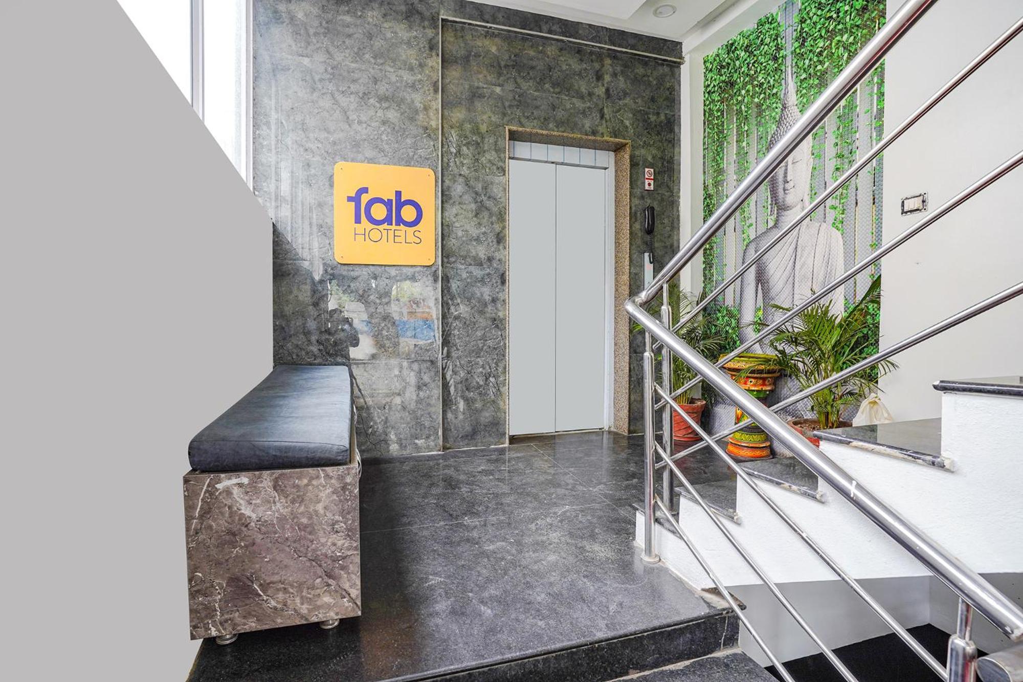 Fabhotel Rlv Green Palace - Nr Kengeri Satellite Town Bengaluru Zewnętrze zdjęcie